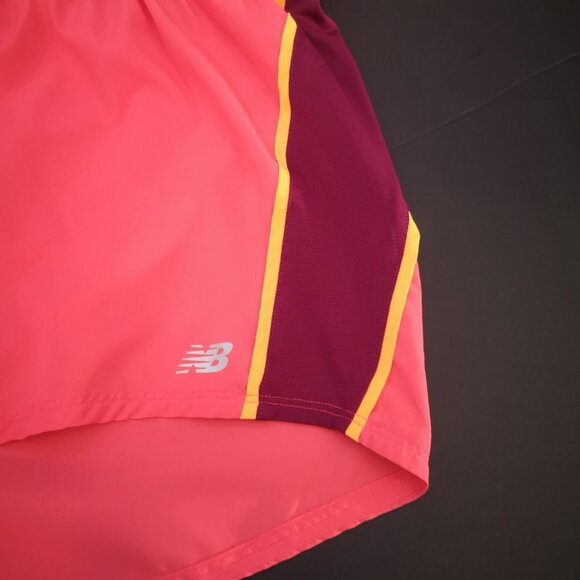 New Balance Ladies Elastic Waist with Tie Athletic Shorts - Picture 4 of 6